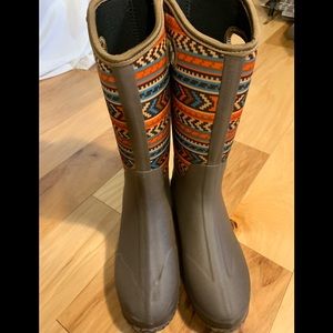 muk luks rain boots